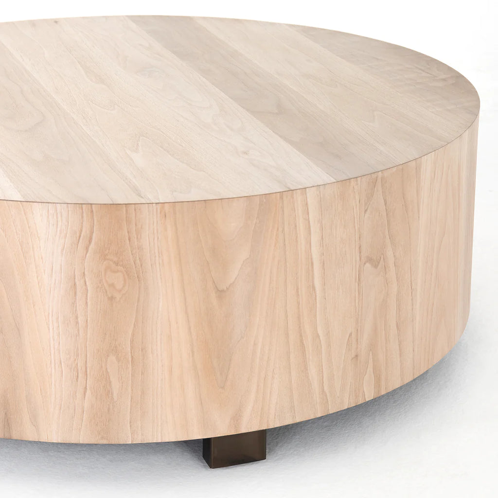 Kust Coffee Table