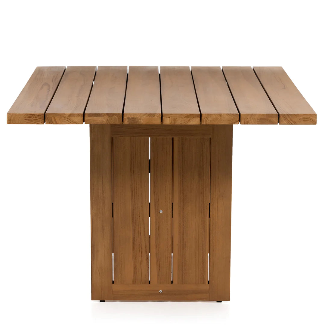 Brisa 8-Seater Outdoor Dining Table