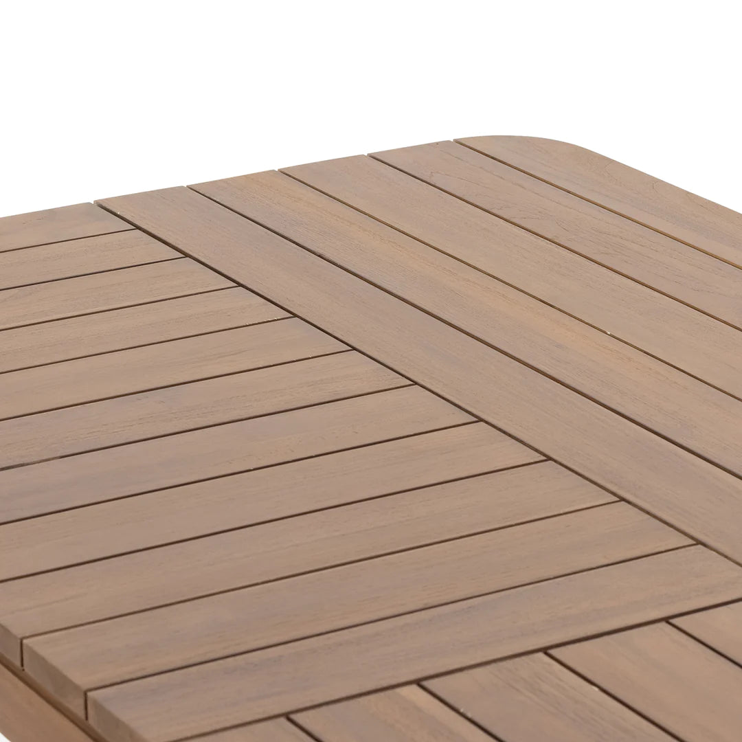 Hügel Outdoor Dining Table