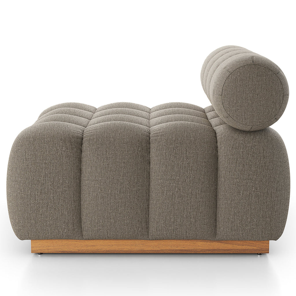 Lättnad Outdoor Occasional Chair
