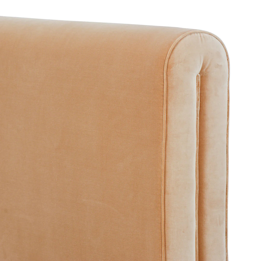 Bonde Velvet Bed