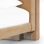 Bonde Velvet Bed