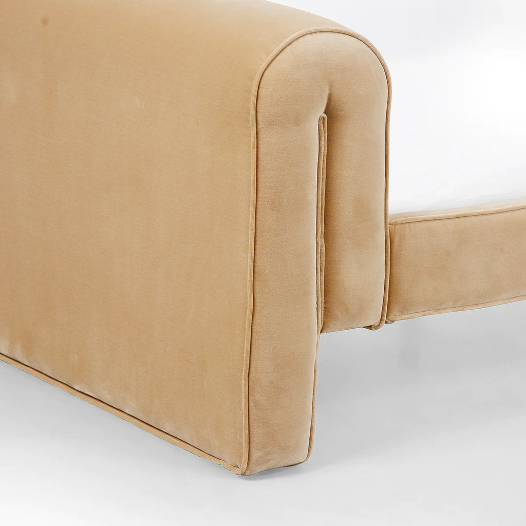 Bonde Velvet Bed