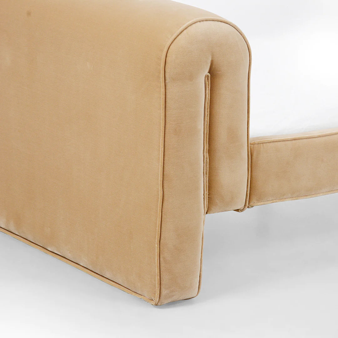 Bonde Velvet Bed