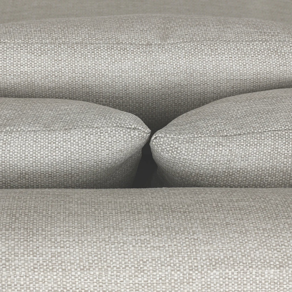 Dyambu Outdoor 2-Seater Love Couch