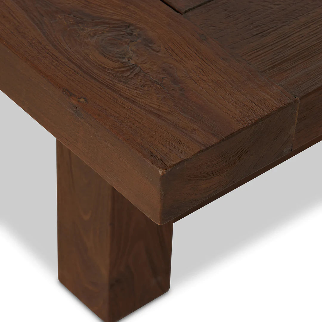 Wissen 12-Seater Outdoor Dining Table