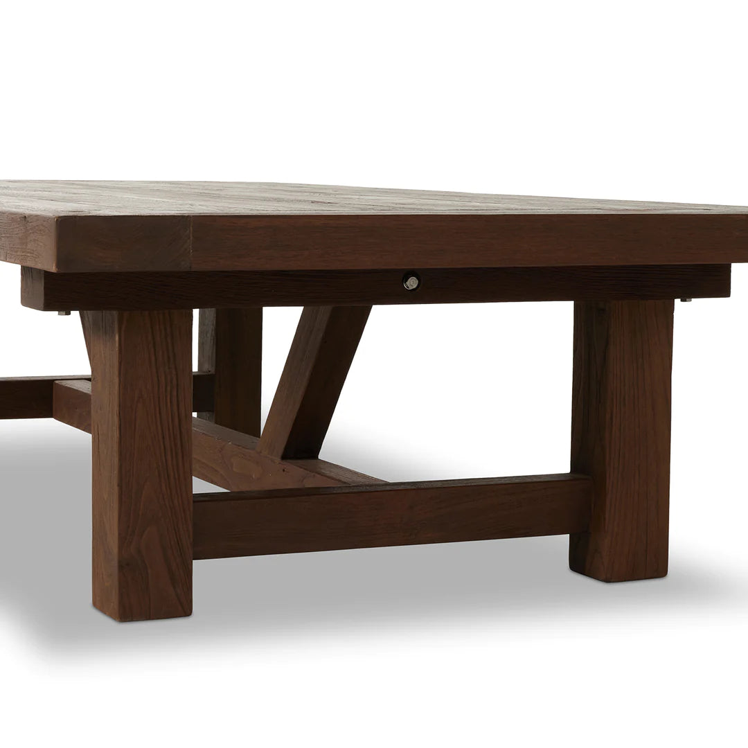 Wissen 12-Seater Outdoor Dining Table